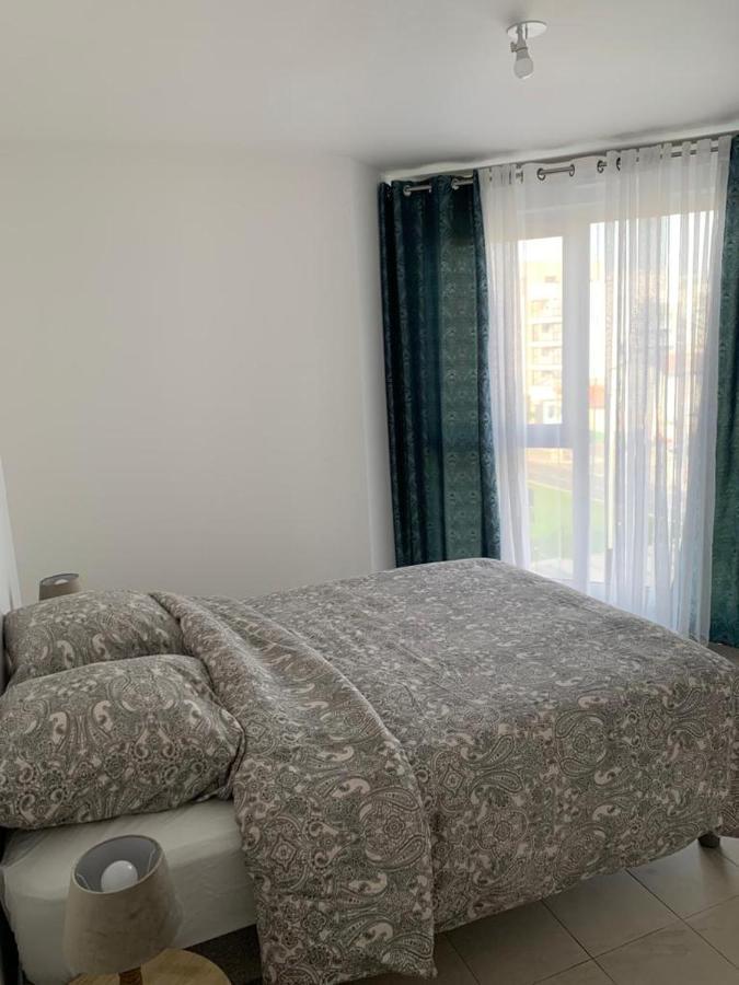 Appartement De Charme Іврі-сюр-Сен Екстер'єр фото
